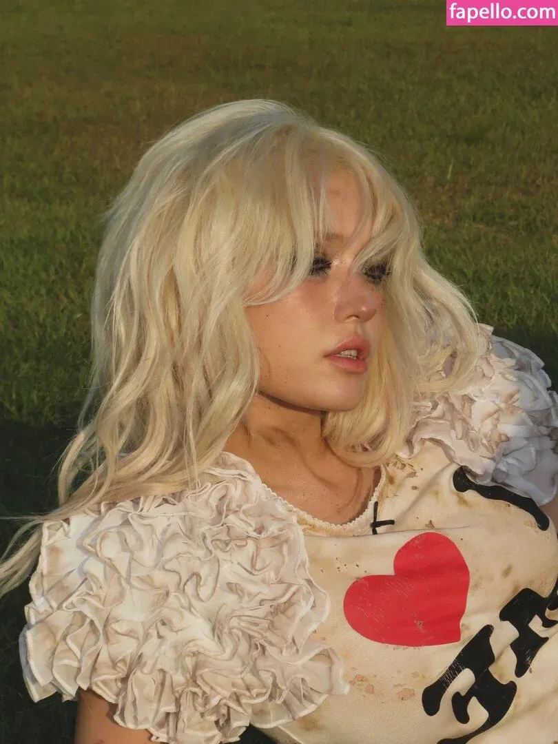 Jeon Somi Onlyfans Photo Gallery 