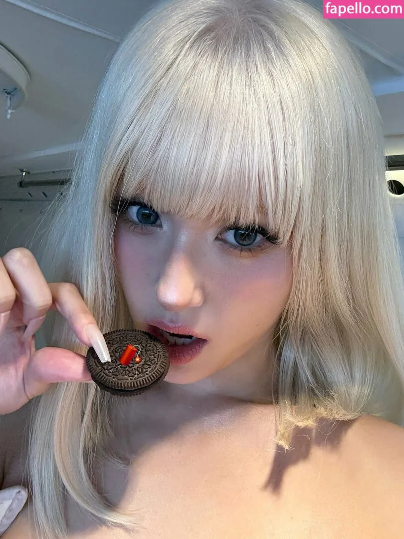 Jeon Somi Onlyfans Photo Gallery 