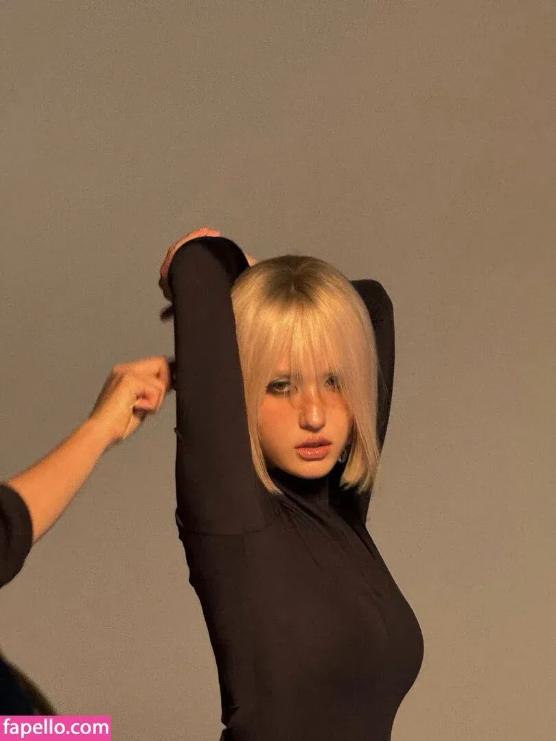 Jeon Somi Onlyfans Photo Gallery 