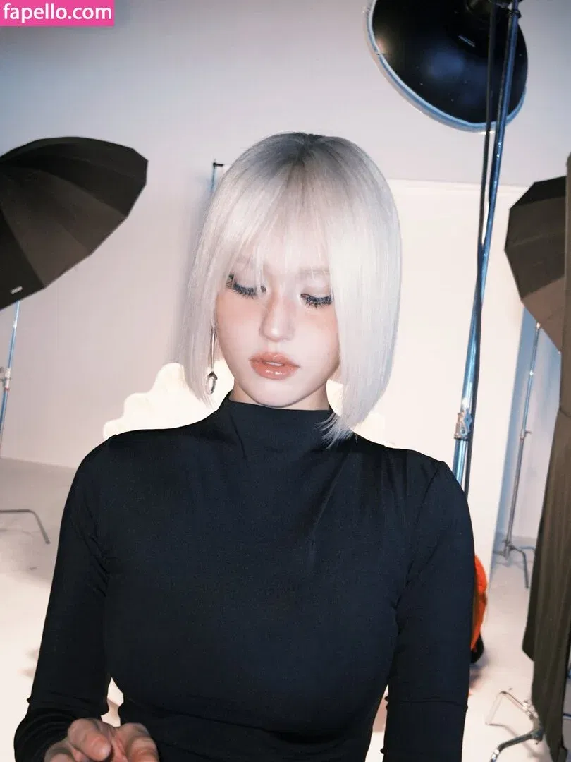 Jeon Somi Onlyfans Photo Gallery 