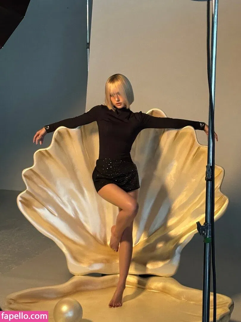 Jeon Somi Onlyfans Photo Gallery 