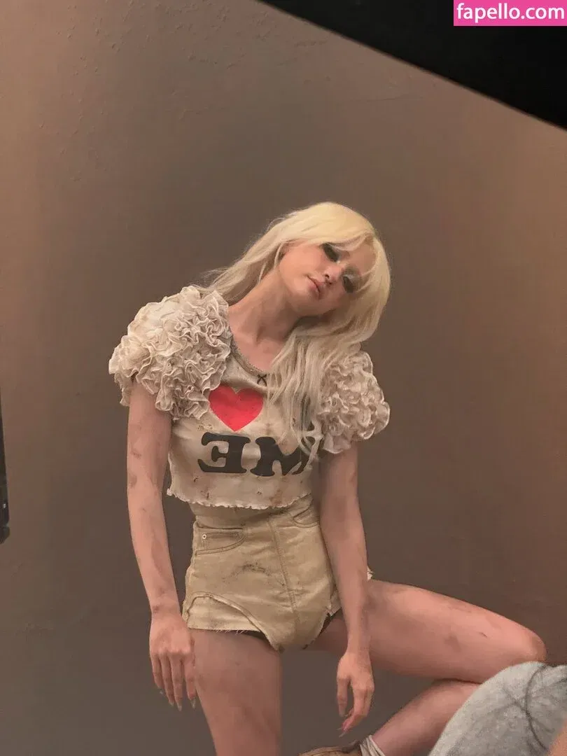 Jeon Somi Onlyfans Photo Gallery 