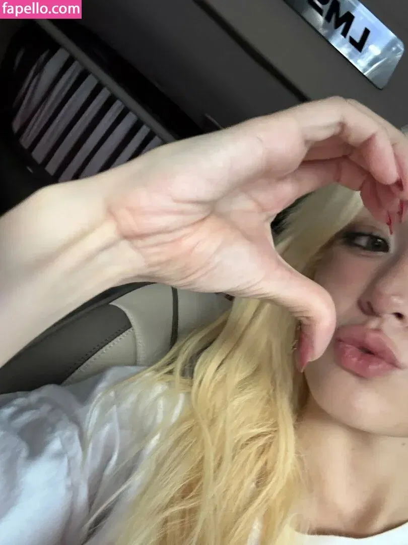 Jeon Somi Onlyfans Photo Gallery 