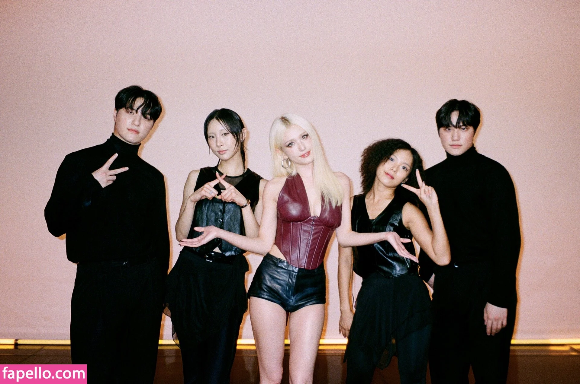 Jeon Somi Onlyfans Photo Gallery 