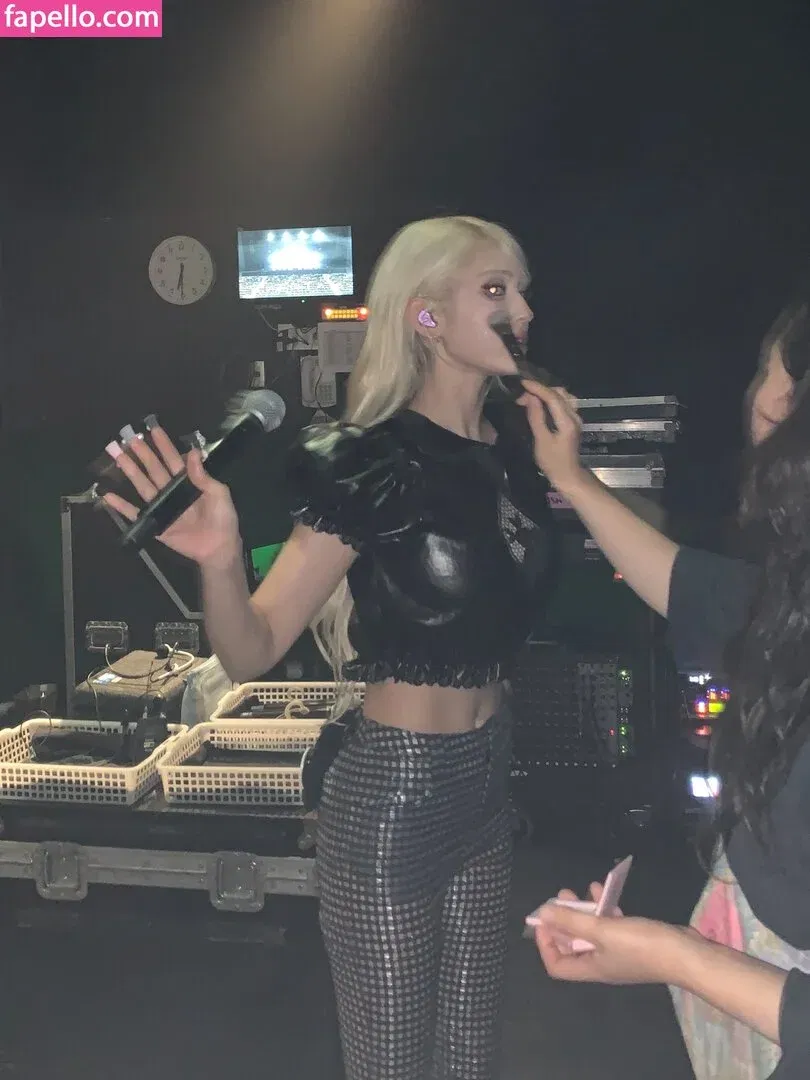 Jeon Somi Onlyfans Photo Gallery 