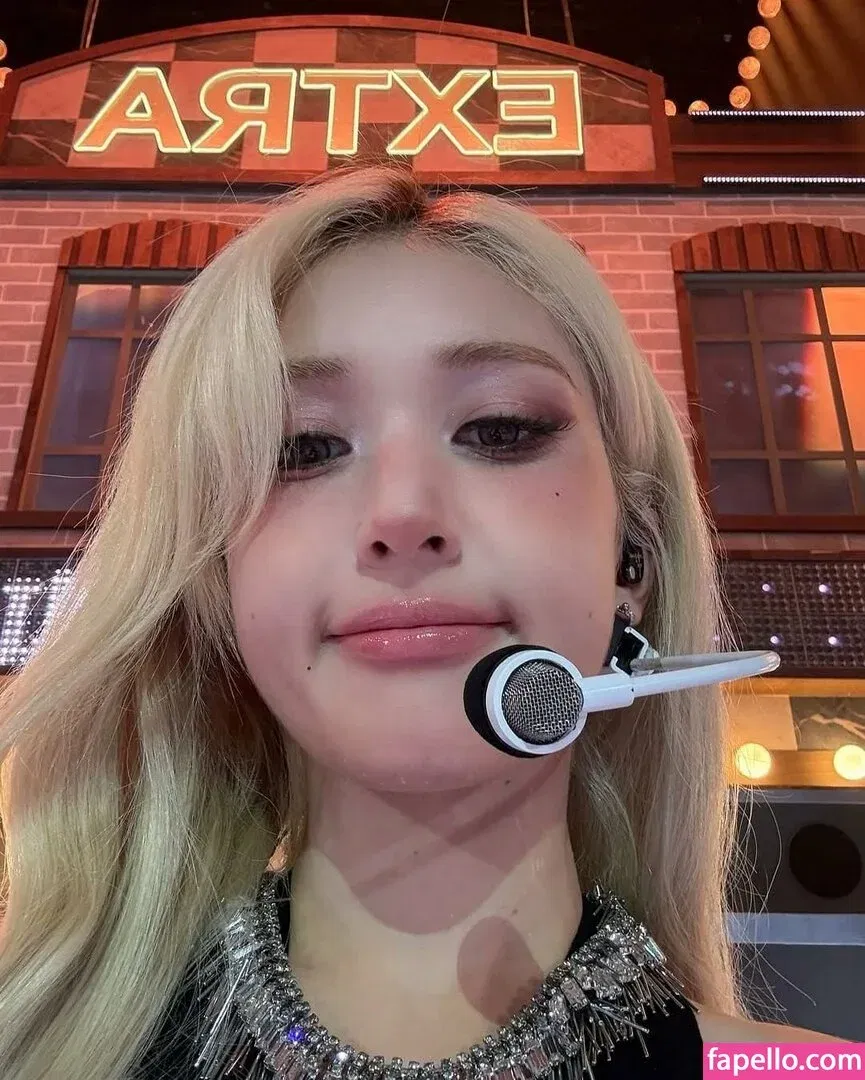 Jeon Somi Onlyfans Photo Gallery 