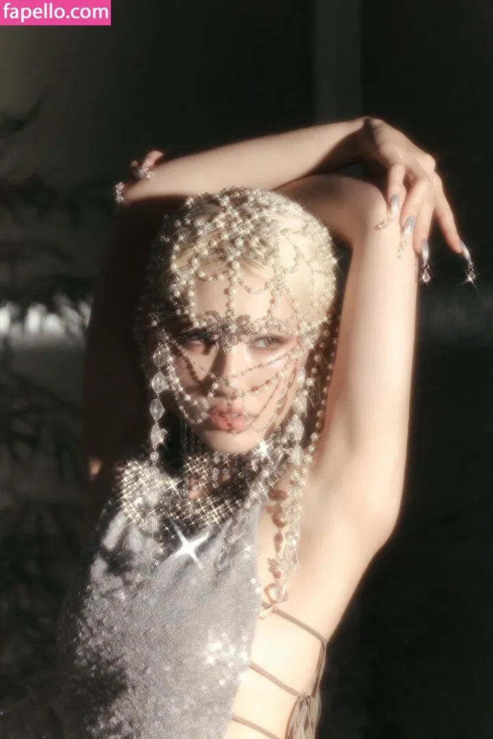 Jeon Somi Onlyfans Photo Gallery 