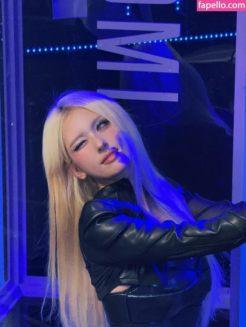 Jeon Somi Onlyfans Photo Gallery 