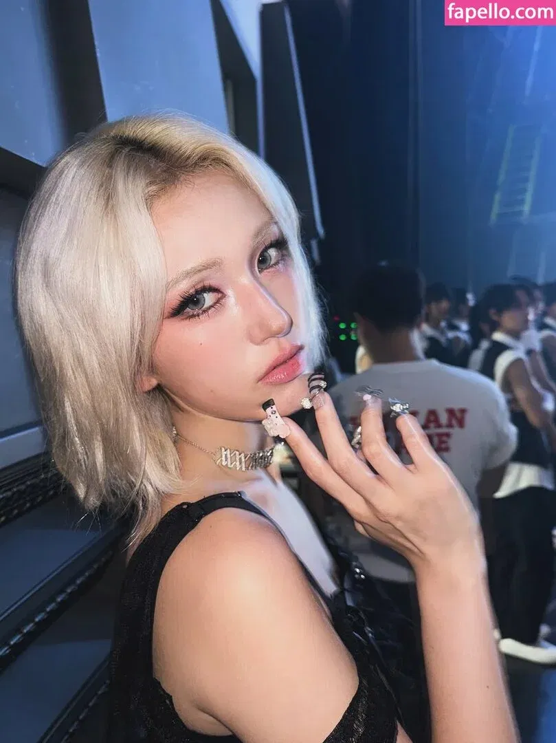 Jeon Somi Onlyfans Photo Gallery 