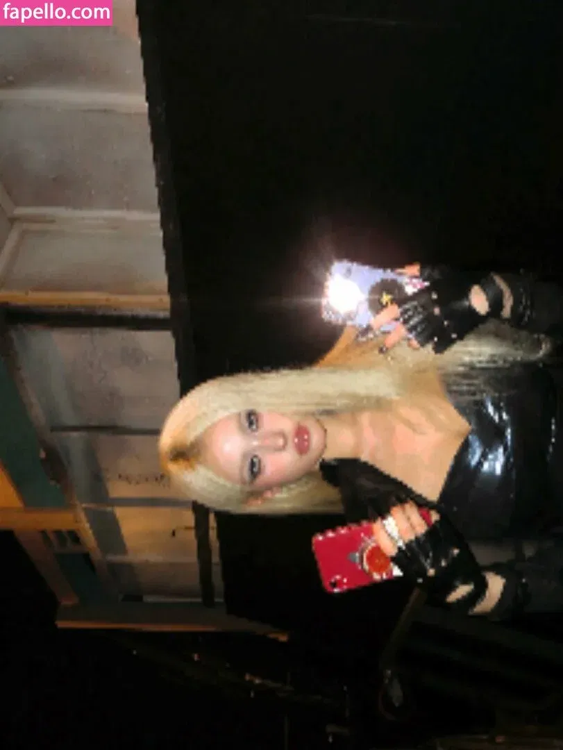 Jeon Somi Onlyfans Photo Gallery 