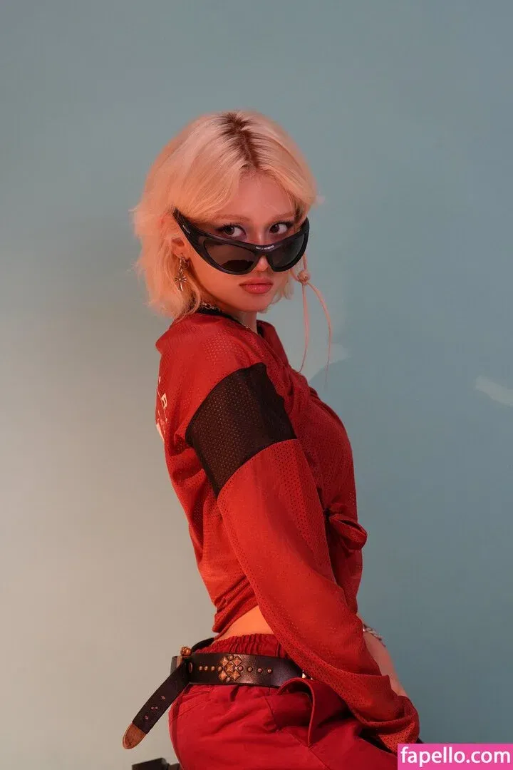 Jeon Somi Onlyfans Photo Gallery 