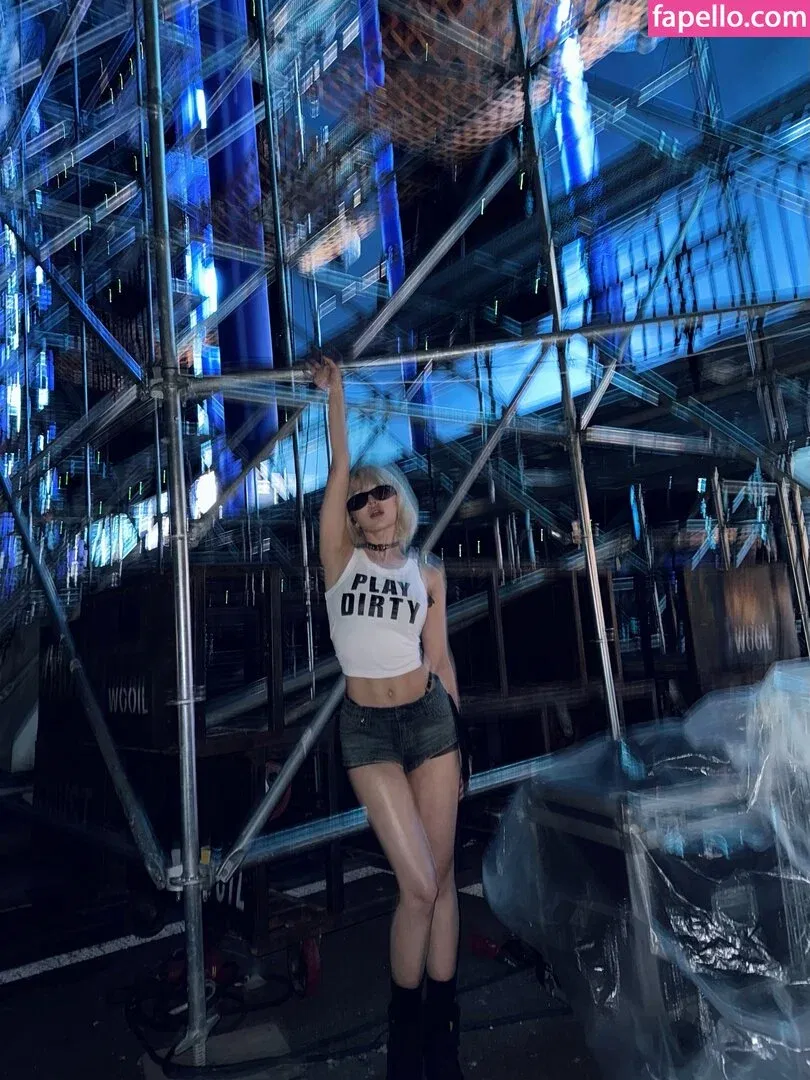 Jeon Somi Onlyfans Photo Gallery 