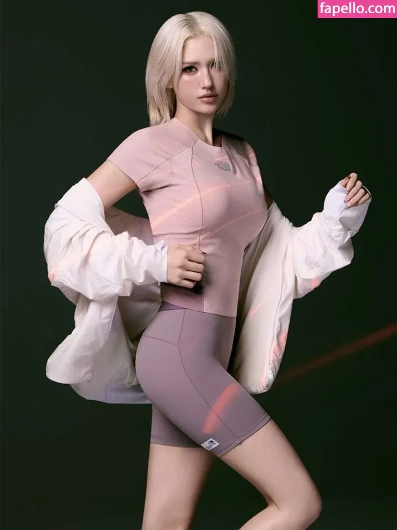 Jeon Somi Onlyfans Photo Gallery 