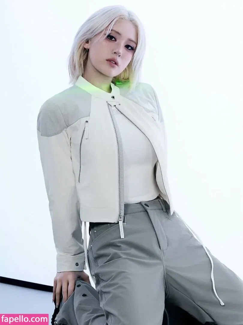 Jeon Somi Onlyfans Photo Gallery 