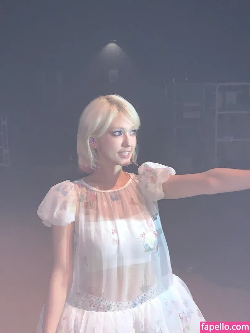 Jeon Somi Onlyfans Photo Gallery 