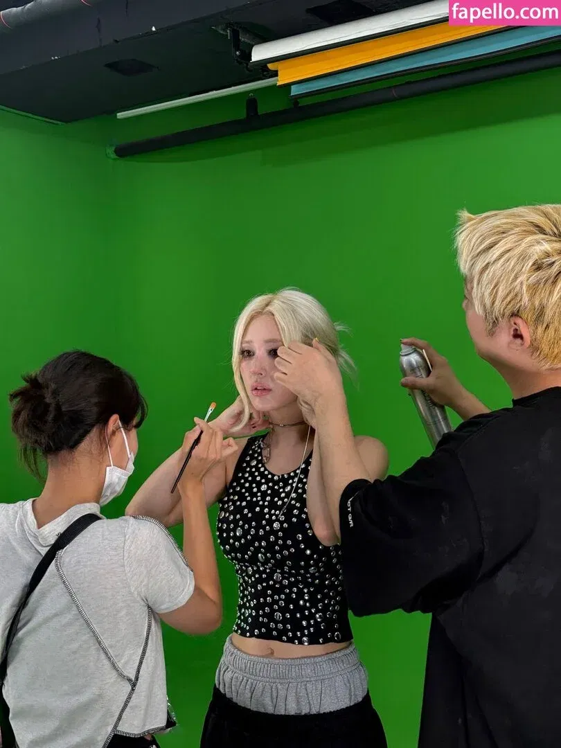 Jeon Somi Onlyfans Photo Gallery 