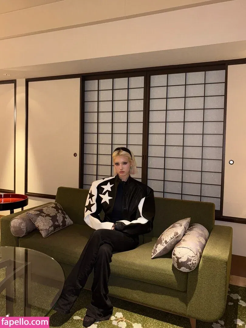 Jeon Somi Onlyfans Photo Gallery 