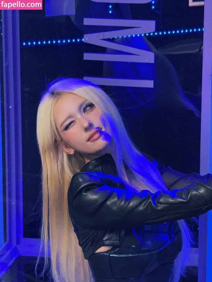 Jeon Somi Onlyfans Photo Gallery 