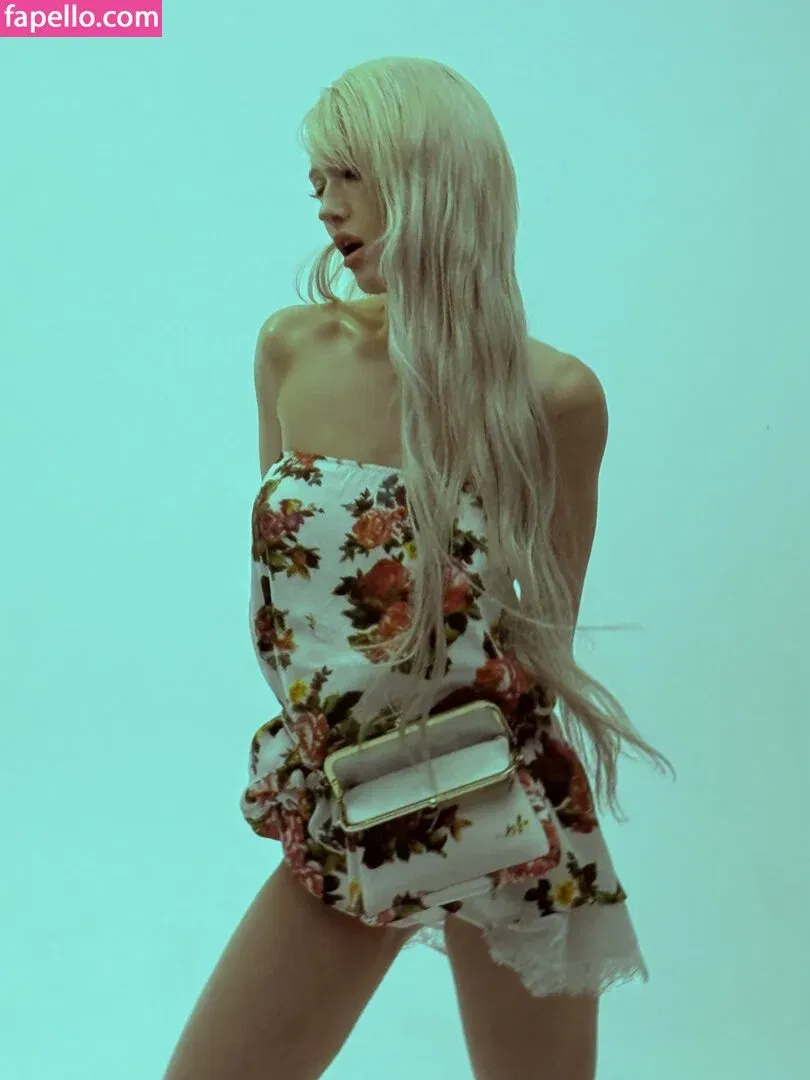 Jeon Somi Onlyfans Photo Gallery 