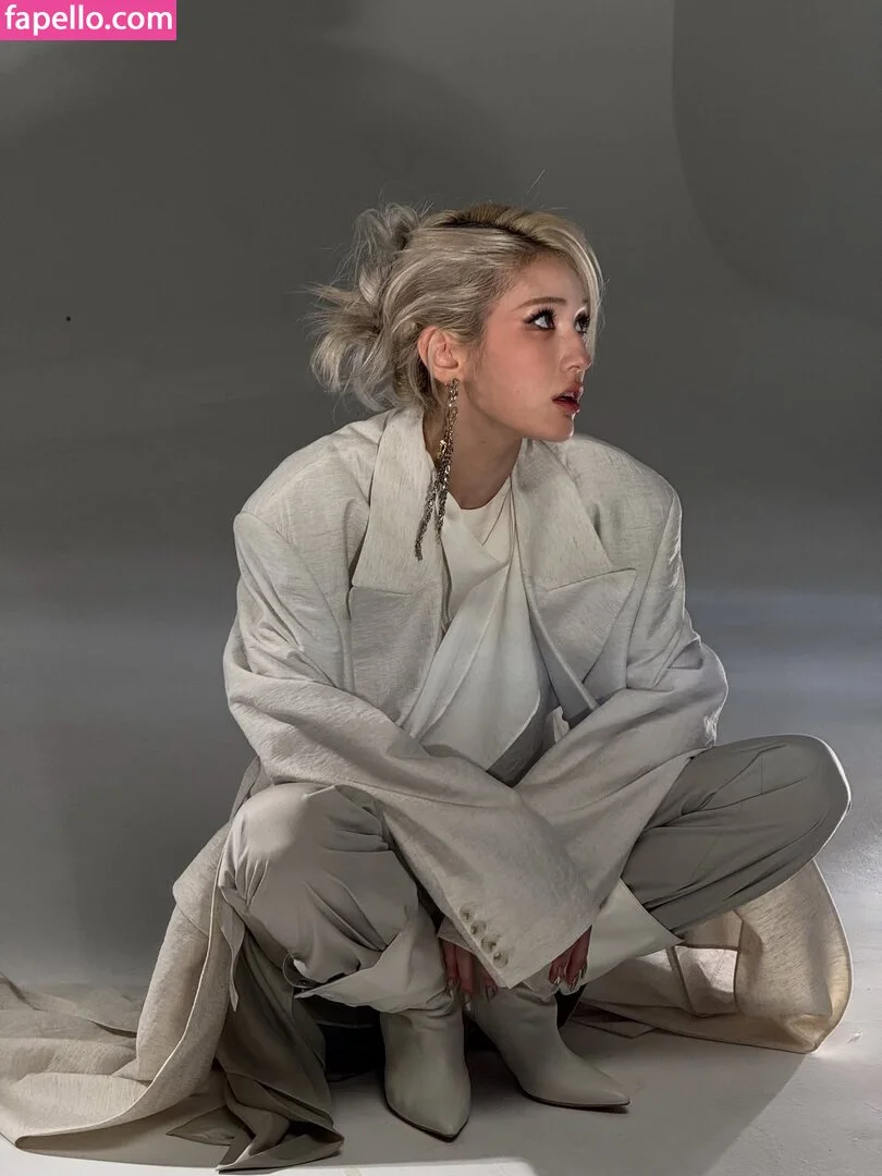 Jeon Somi Onlyfans Photo Gallery 