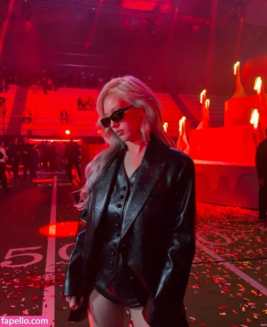 Jeon Somi Onlyfans Photo Gallery 