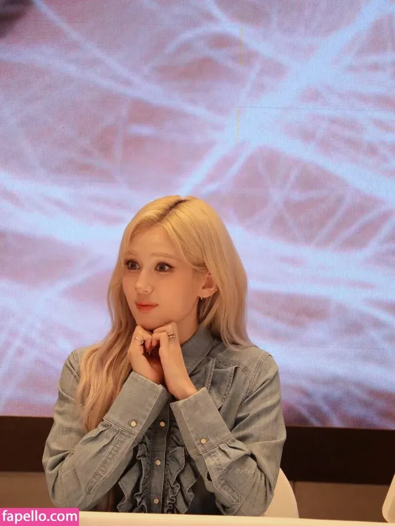 Jeon Somi Onlyfans Photo Gallery 