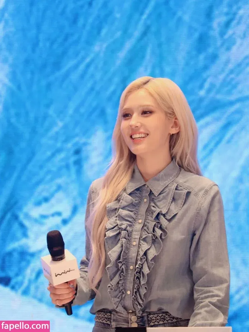 Jeon Somi Onlyfans Photo Gallery 