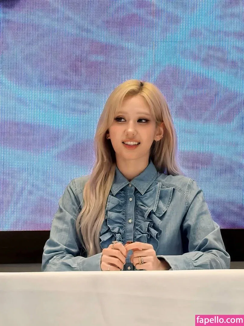 Jeon Somi Onlyfans Photo Gallery 