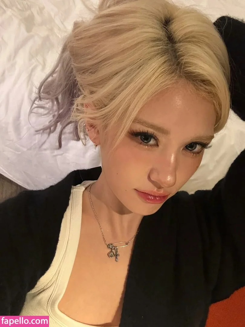 Jeon Somi Onlyfans Photo Gallery 