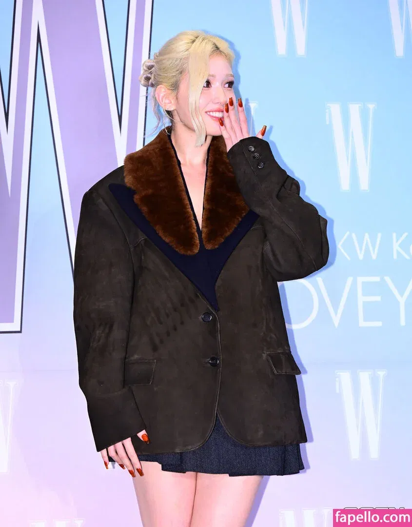 Jeon Somi Onlyfans Photo Gallery 