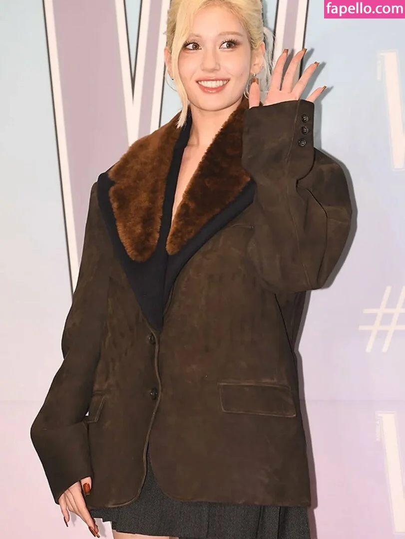 Jeon Somi Onlyfans Photo Gallery 