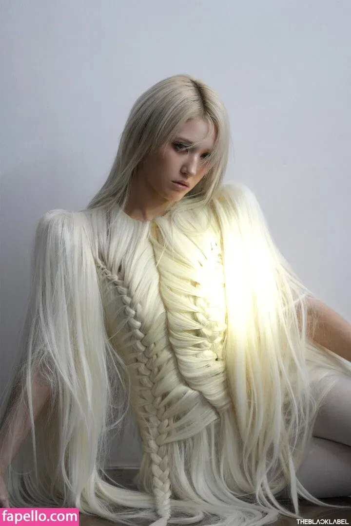 Jeon Somi Onlyfans Photo Gallery 