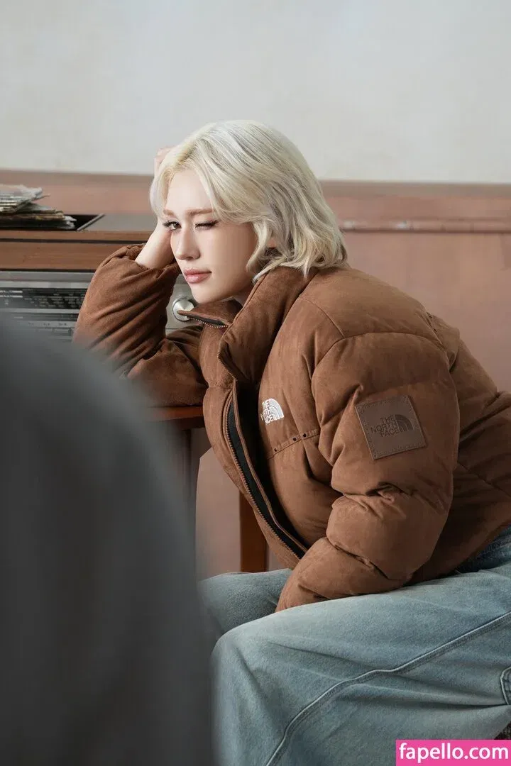 Jeon Somi Onlyfans Photo Gallery 