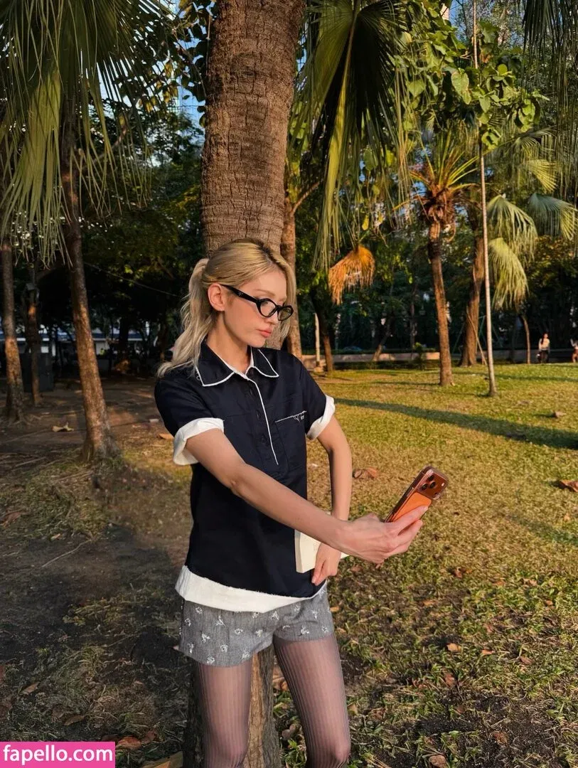 Jeon Somi Onlyfans Photo Gallery 