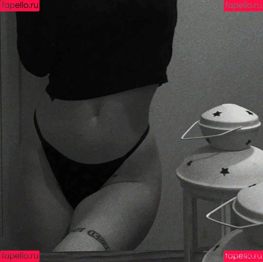 Caponce Onlyfans Photo Gallery 