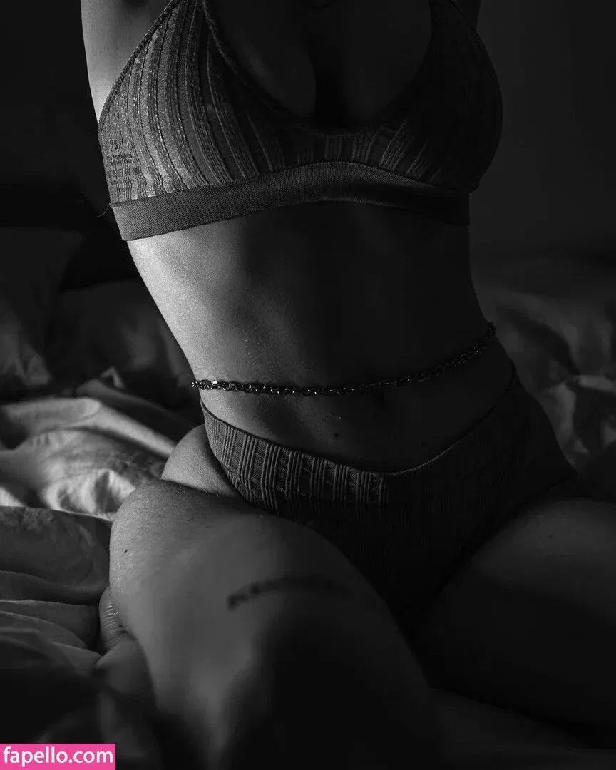 Caponce Onlyfans Photo Gallery 