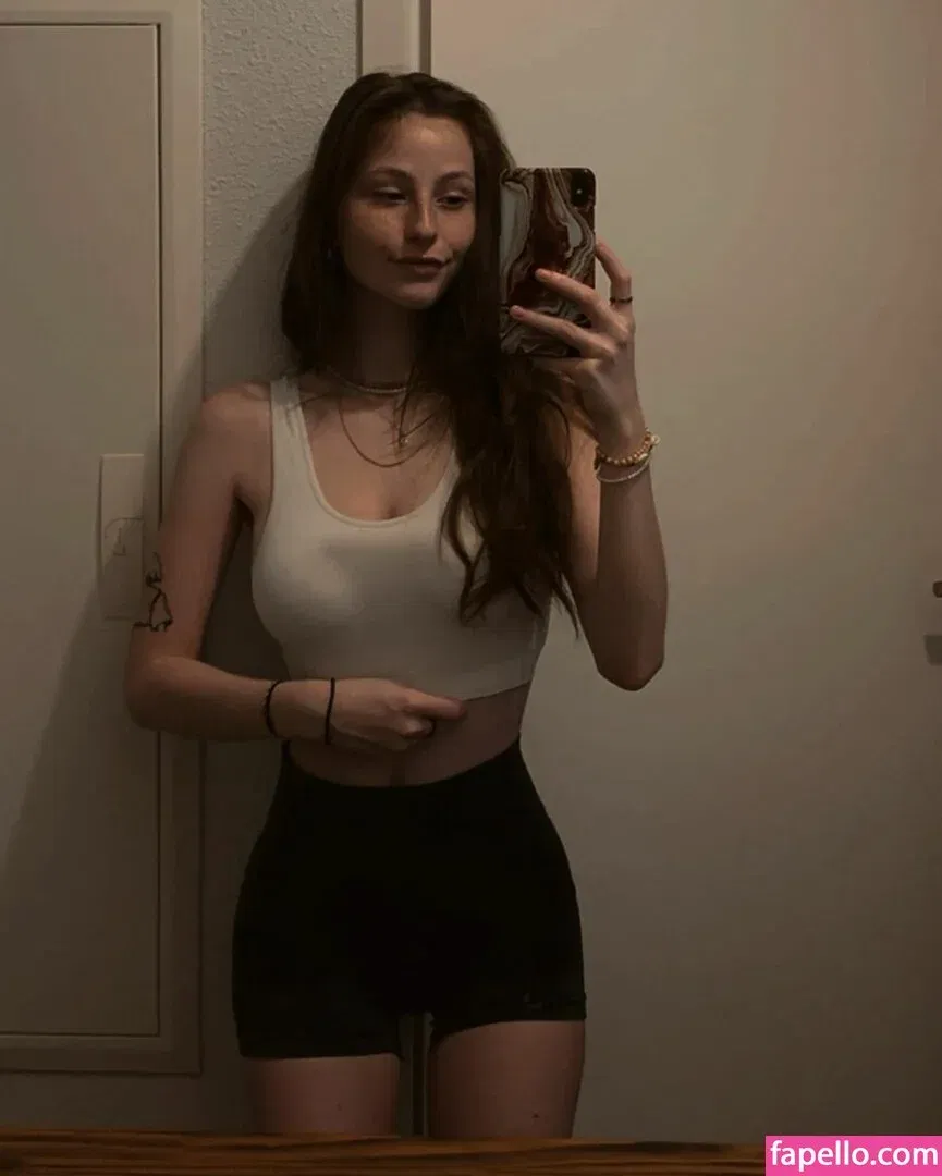 Caponce Onlyfans Photo Gallery 