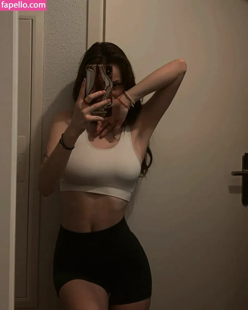 Caponce Onlyfans Photo Gallery 