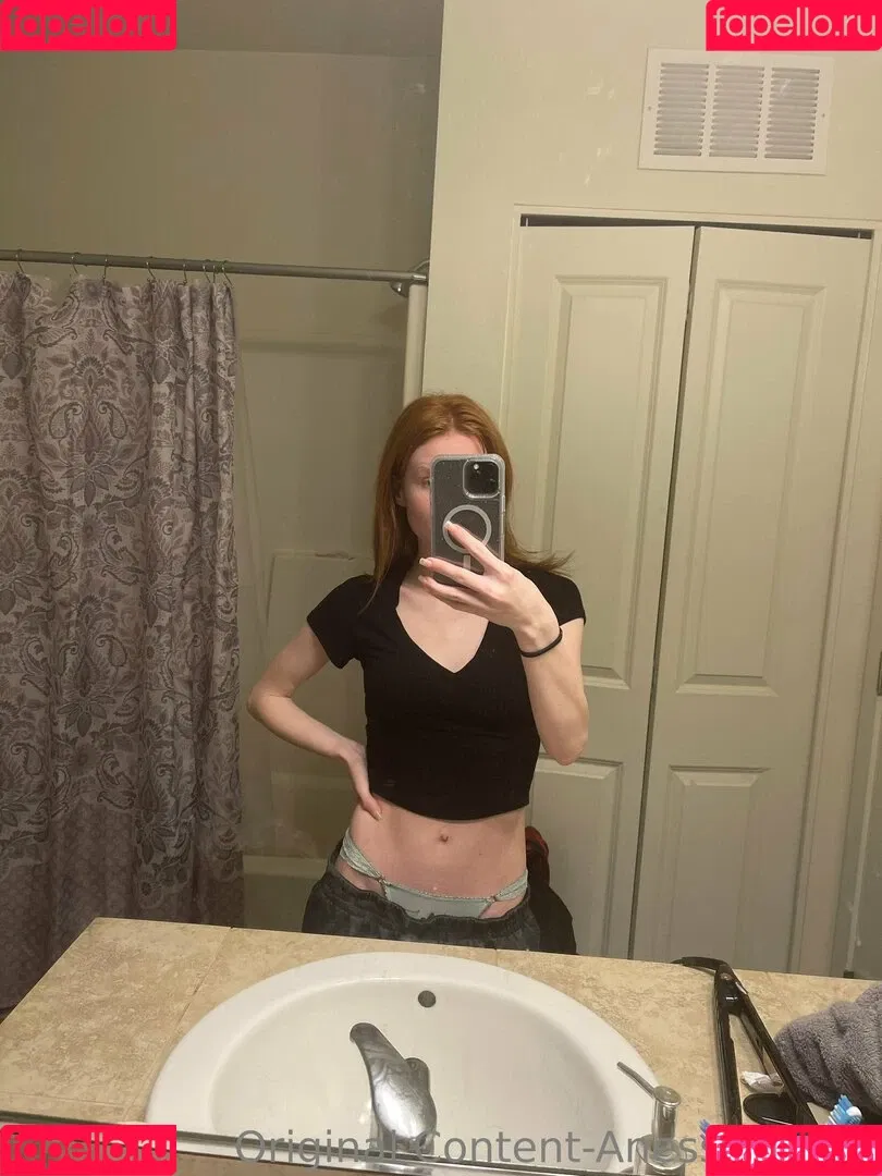 redheadnessbbg Onlyfans Photo Gallery 