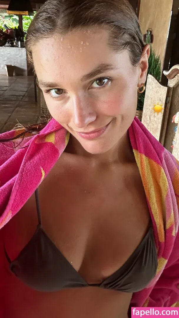 Sasha Meneghel Onlyfans Photo Gallery 