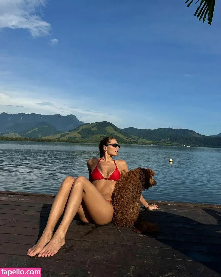 Sasha Meneghel Onlyfans Photo Gallery 