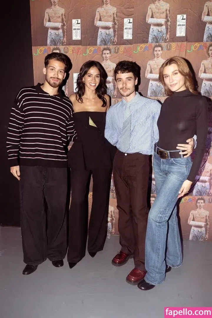 Sasha Meneghel Onlyfans Photo Gallery 