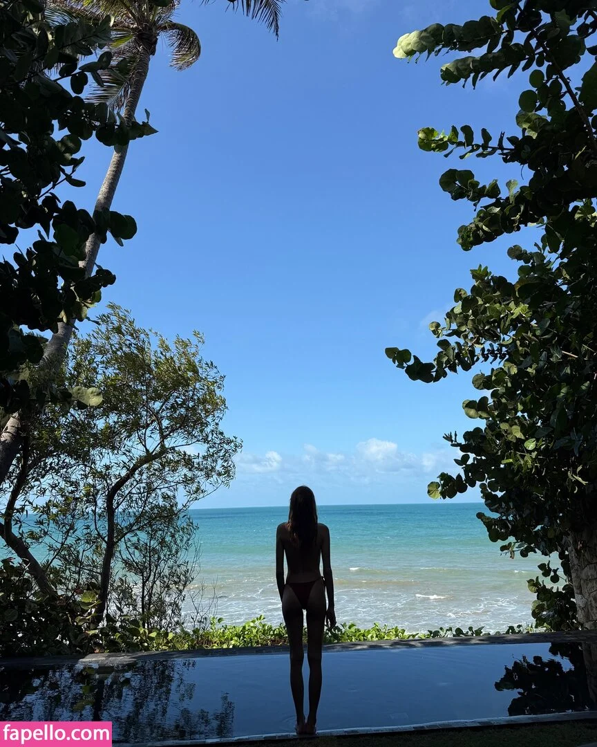 Sasha Meneghel Onlyfans Photo Gallery 