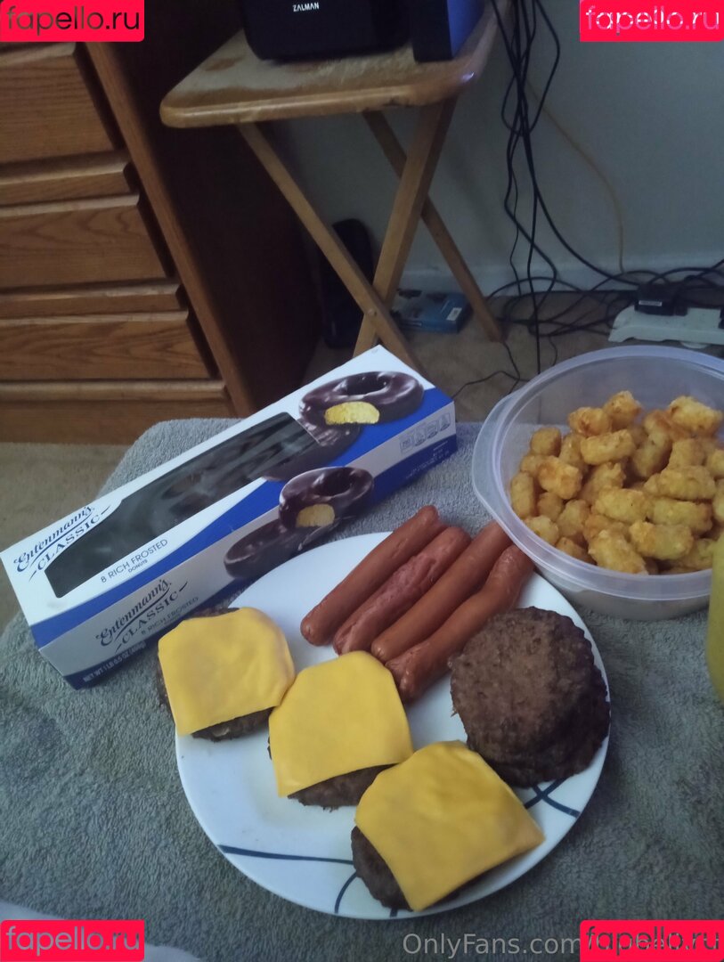 bigbellyct Onlyfans Photo Gallery 