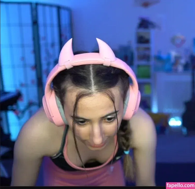 Millie Mossiae Onlyfans Photo Gallery 