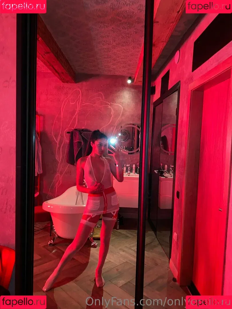 onlyemiliaa Onlyfans Photo Gallery 