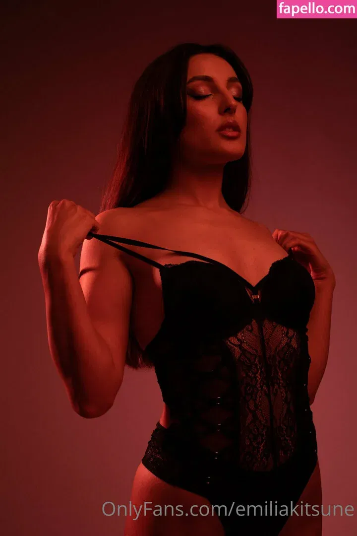 onlyemiliaa Onlyfans Photo Gallery 