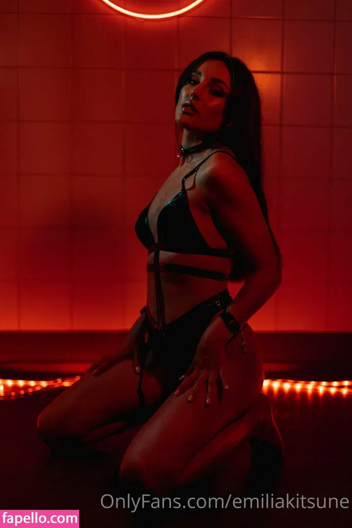 onlyemiliaa Onlyfans Photo Gallery 