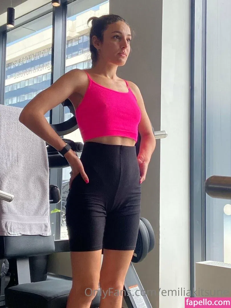 onlyemiliaa Onlyfans Photo Gallery 