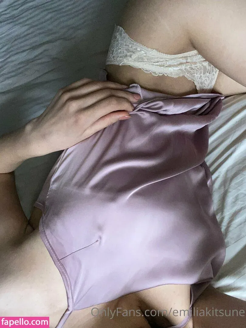 onlyemiliaa Onlyfans Photo Gallery 